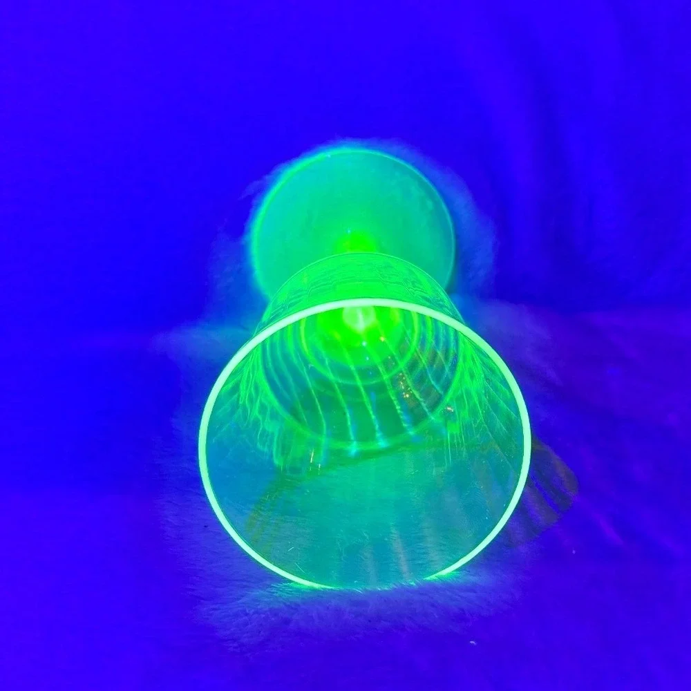Vintage Green Uranium‎ Glass Wine Goblet Optic Rib Depression Glass UV Glow